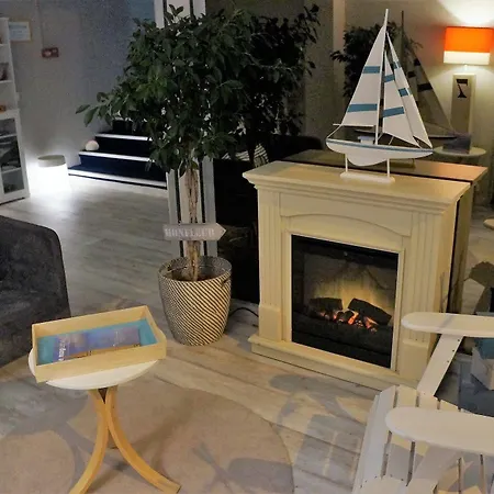 Hotel Le Petit Vatel - Centre &